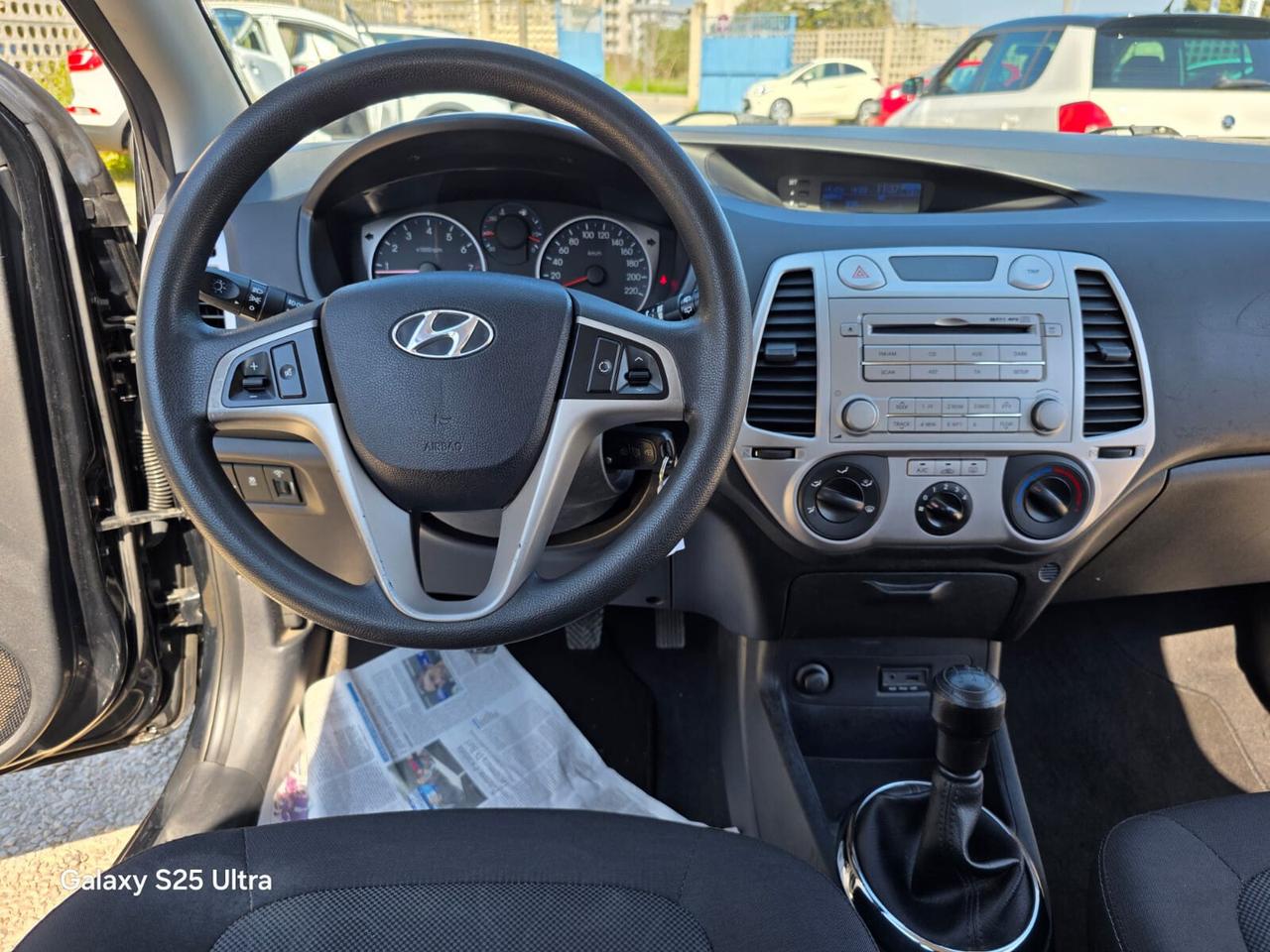 Hyundai i20 1.2 5p. Sound Edition 2012