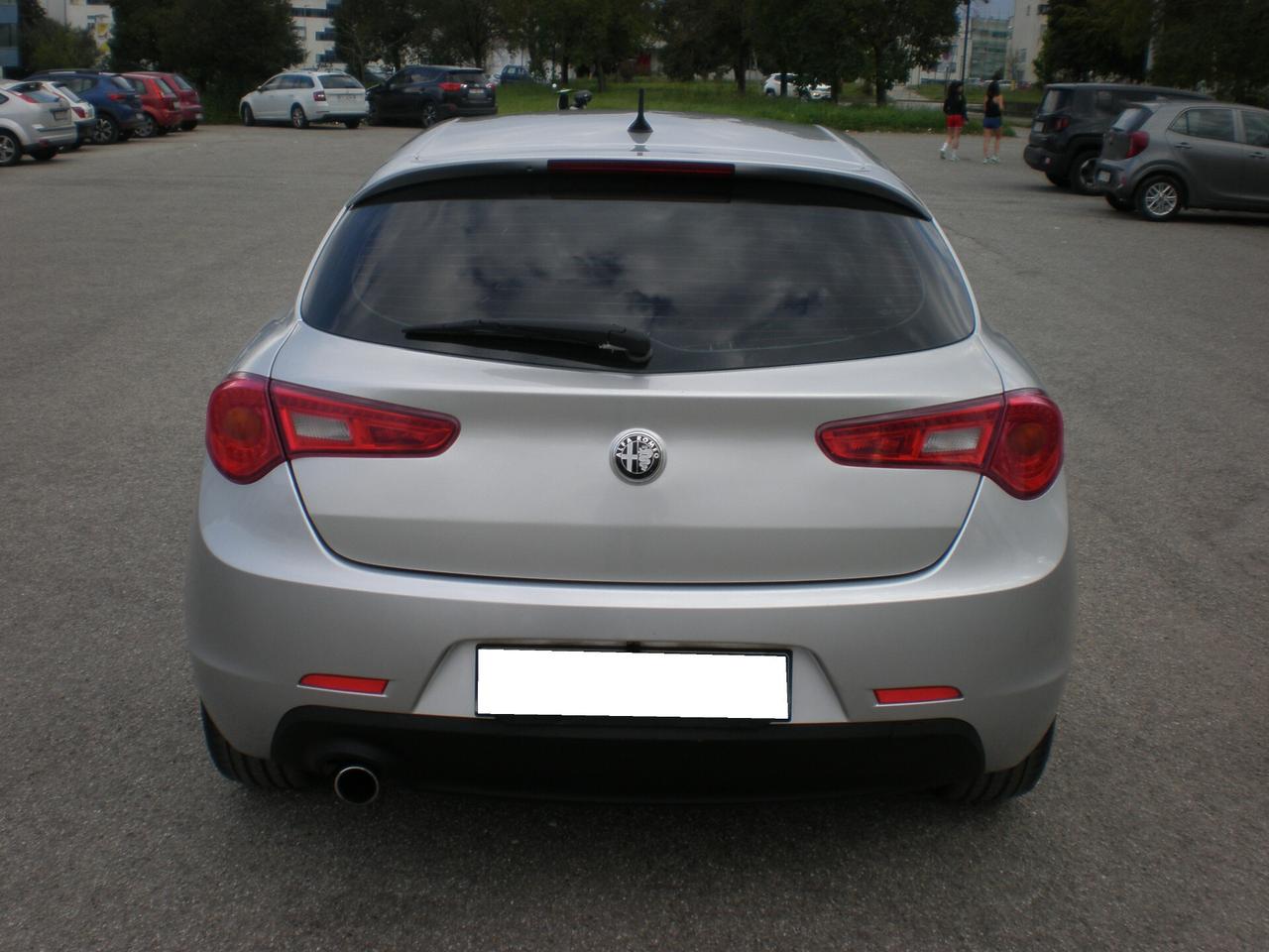 Alfa Giulietta 1.6 td restyling, full, sportiva