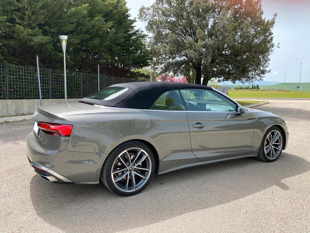 Audi A5 Cabrio 40 TDI quattro S tronic S line edition