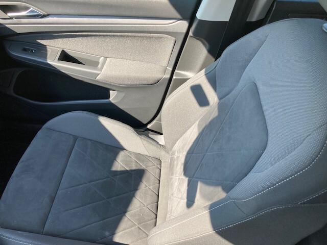 Volkswagen Golf serie 8 motore 2.0 TDI 116 cv cambio DSG allestimento STYLE