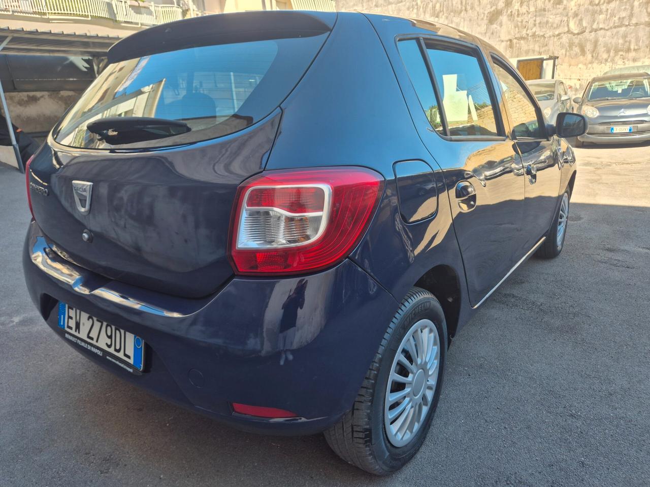 DACIA SANDERO 1.1 GPL NUOVISSIMA E FULL 2015