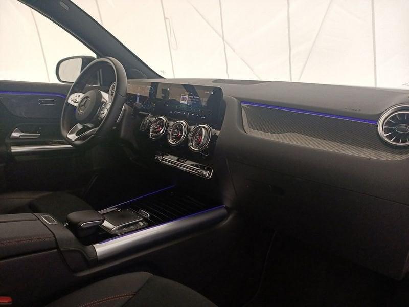 Mercedes-Benz GLA GLA-H247 2020 180 d Premium auto