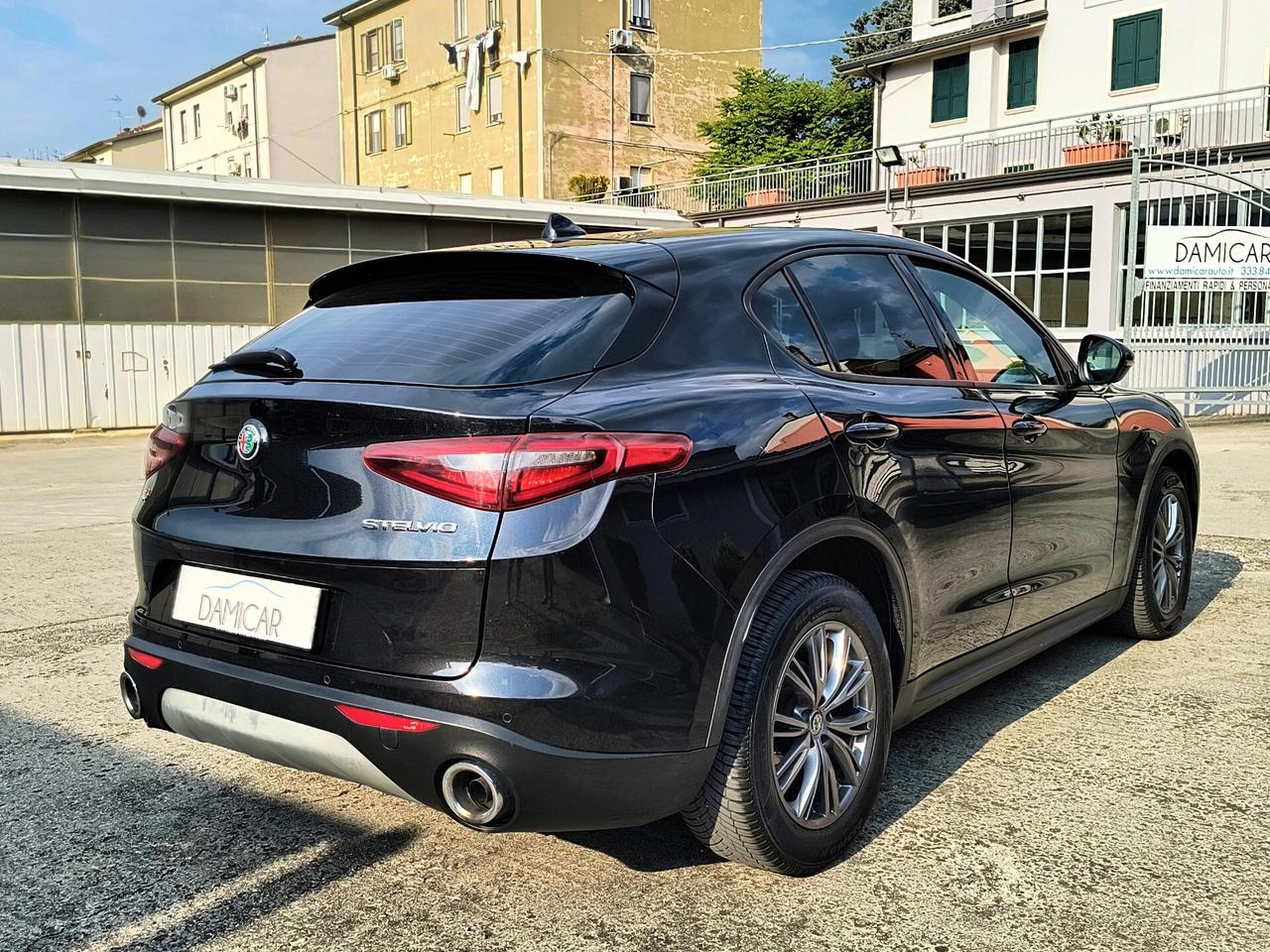 Alfa Romeo Stelvio 2.2 Turbodiesel 190 CV AT8 RWD Business
