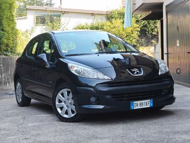 Peugeot 207 1.4 BENZINA 95cv / 43.000km / Unipro