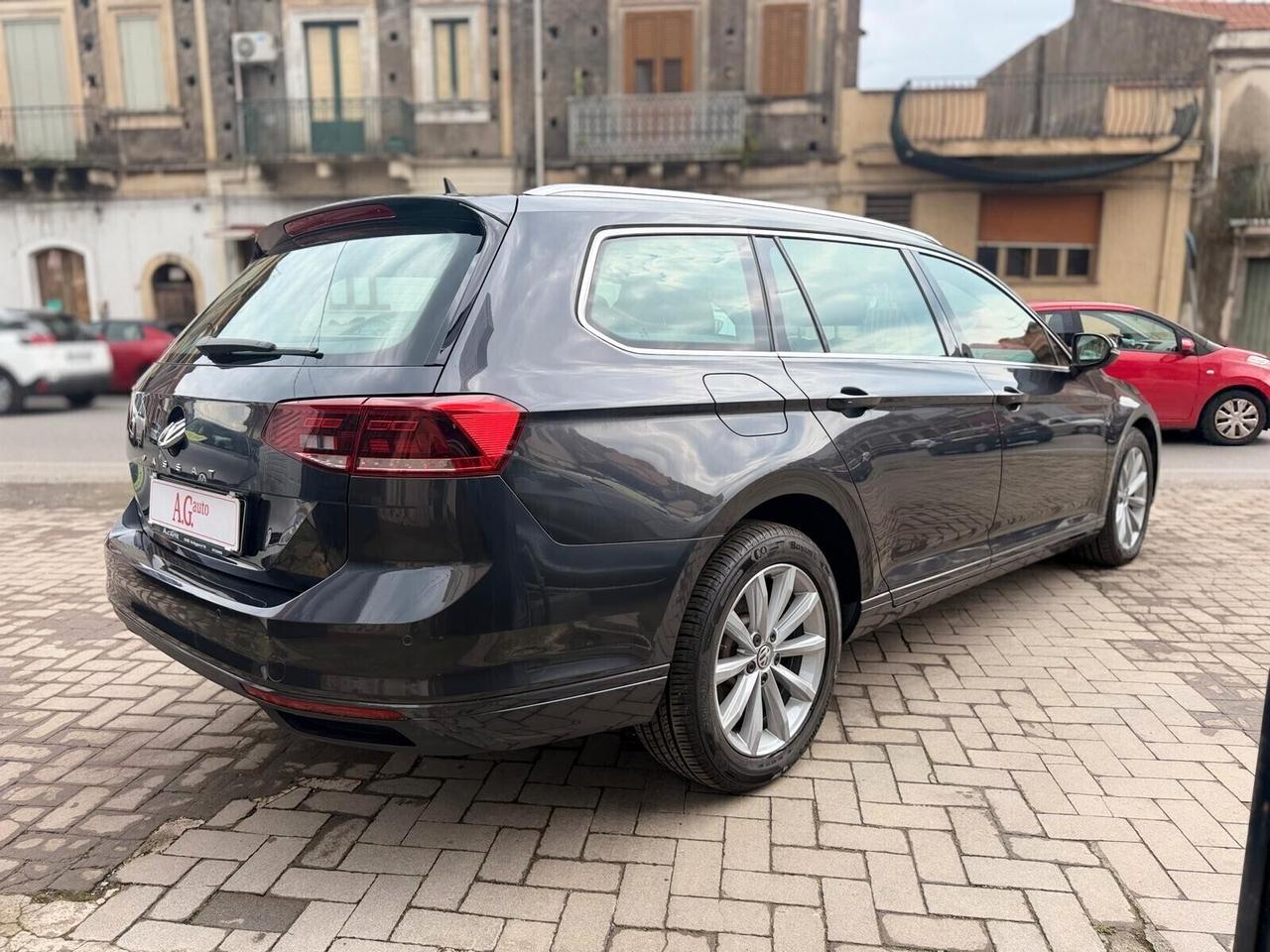 Volkswagen Passat Variant 2.0 TDI DSG Business EVO Full LED