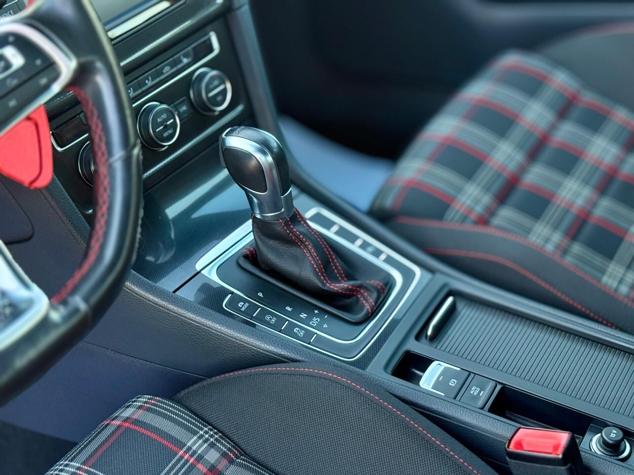 Volkswagen Golf STAGE 3 BRS 2.0T DSG 420cv GTI