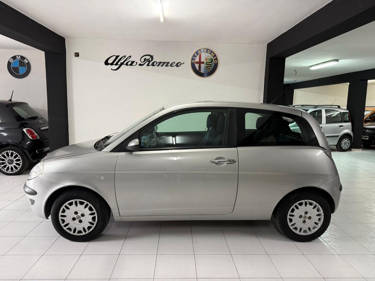 Lancia Ypsilon 1.2 Argento