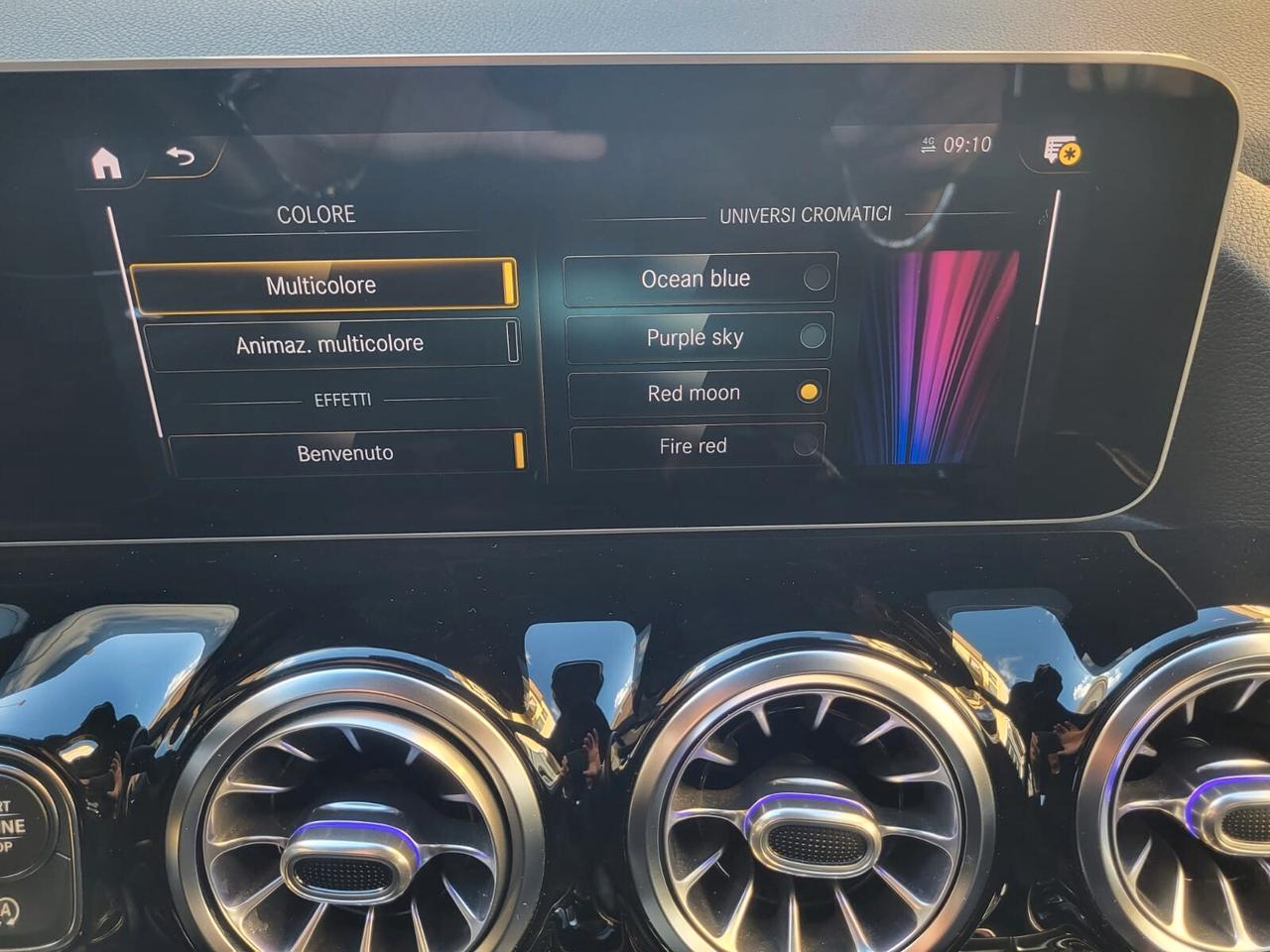 Mercedes Gla 200 d Automatic Premium+Fari Multibeam+Luci Ambiente..