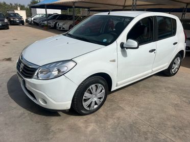 Dacia Sandero 1.4 8V GPL Ambiance