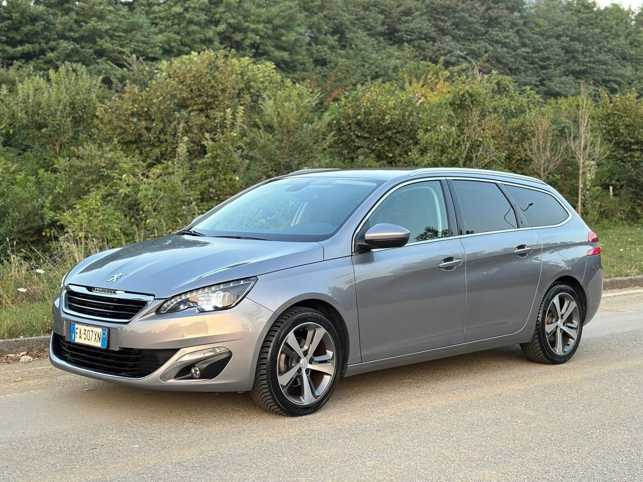 Peugeot 308 BlueHDi 120 S&S Business