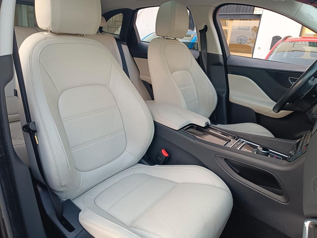 Jaguar F-Pace 2.0 D 180 CV AWD Prestige