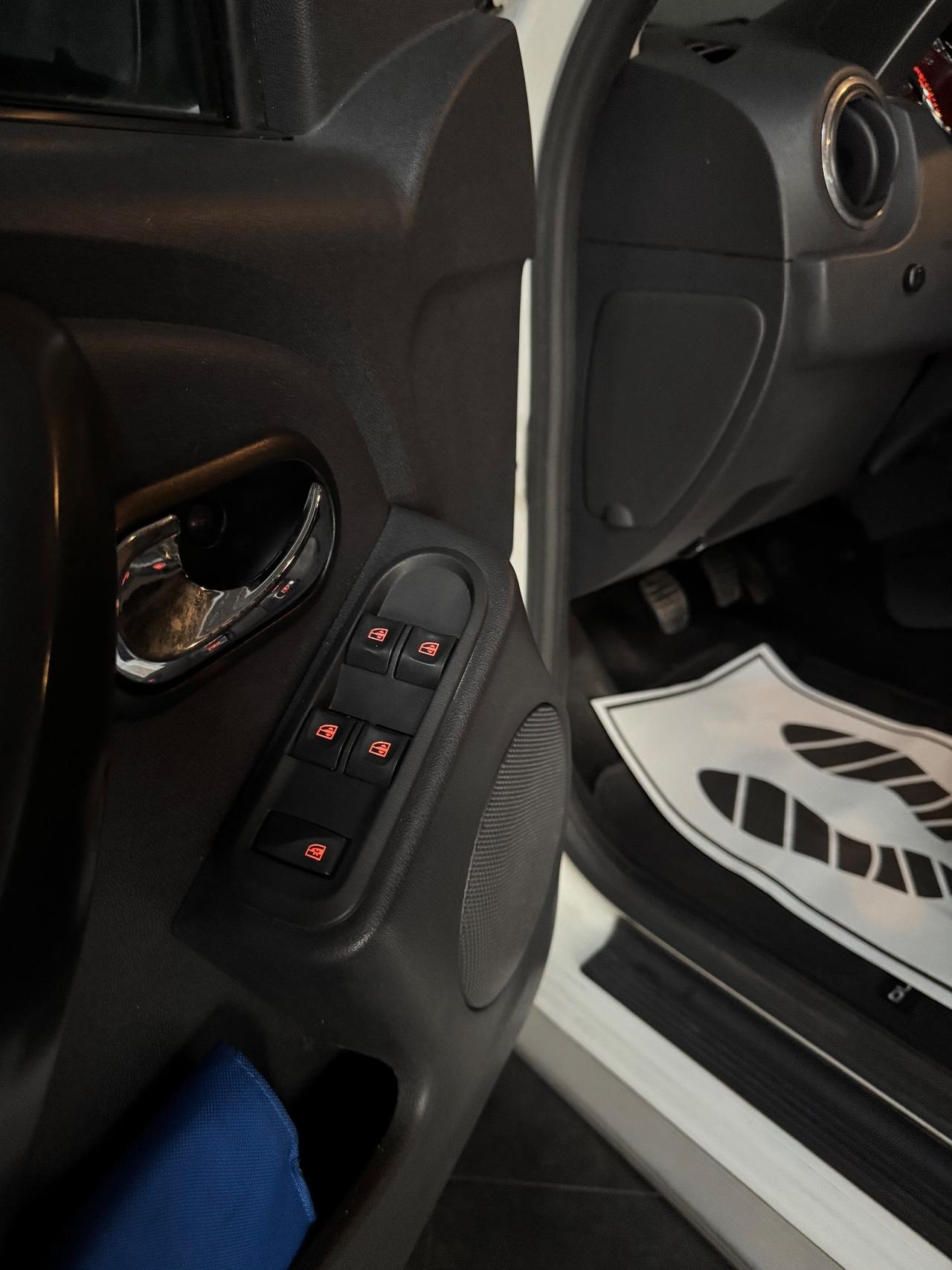 Dacia Duster 1.6 110CV 4x2 GPL Lauréate