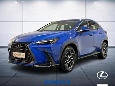 Lexus NX 2.5 Hybrid Premium 4WD e-CVT