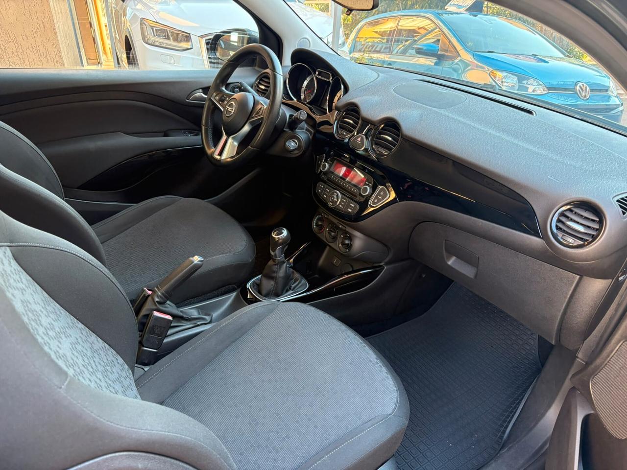 Opel Adam 1.2 70 CV