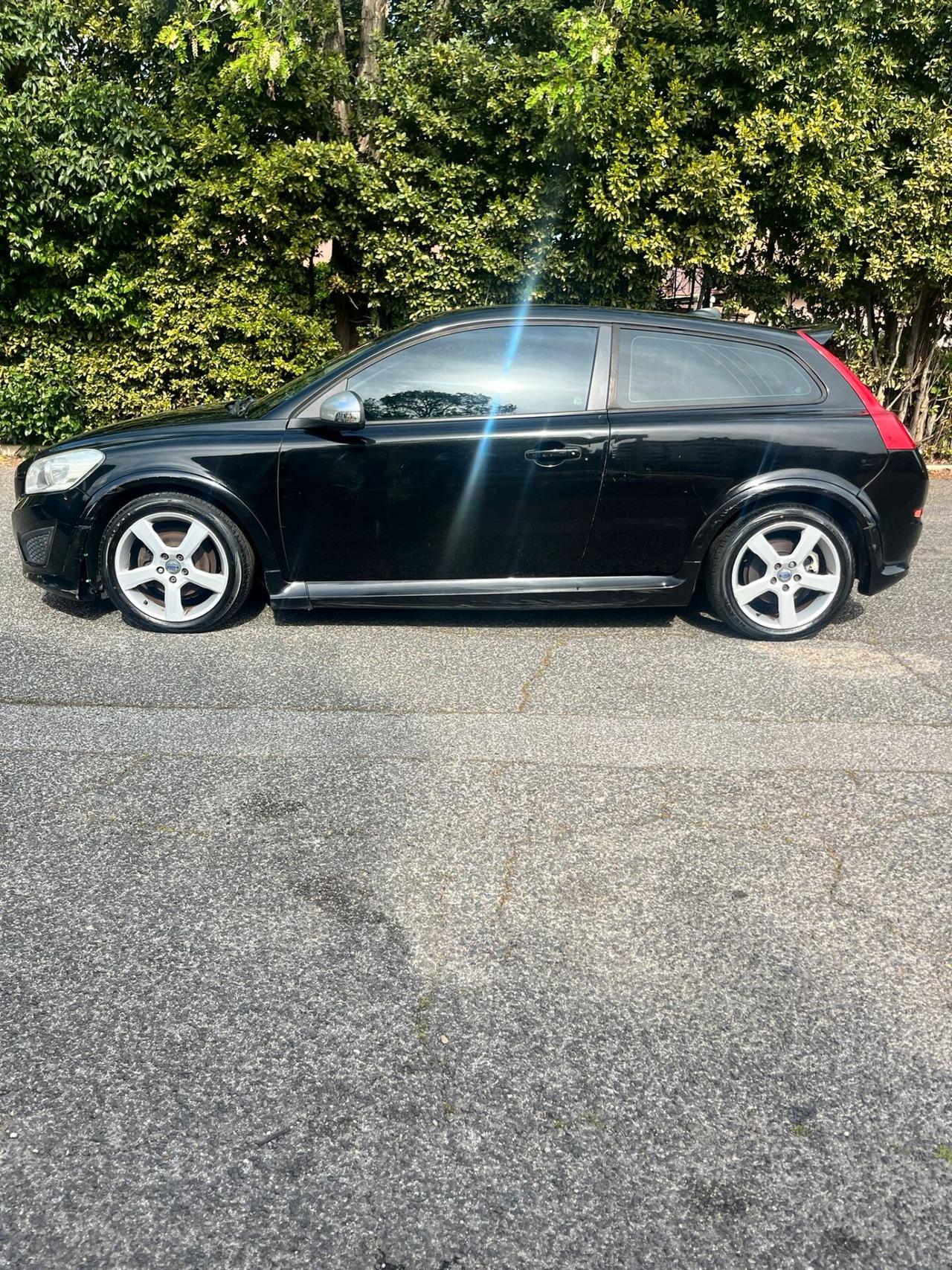 Volvo C30 D2 Kinetic UNIPRO