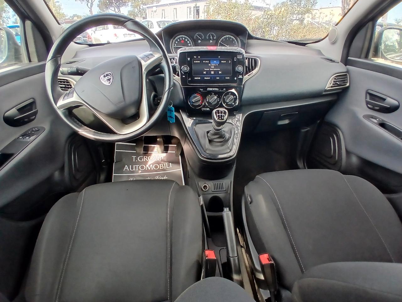 Lancia Ypsilon 1.0 FireFly 5p S&S Hybryd Gold