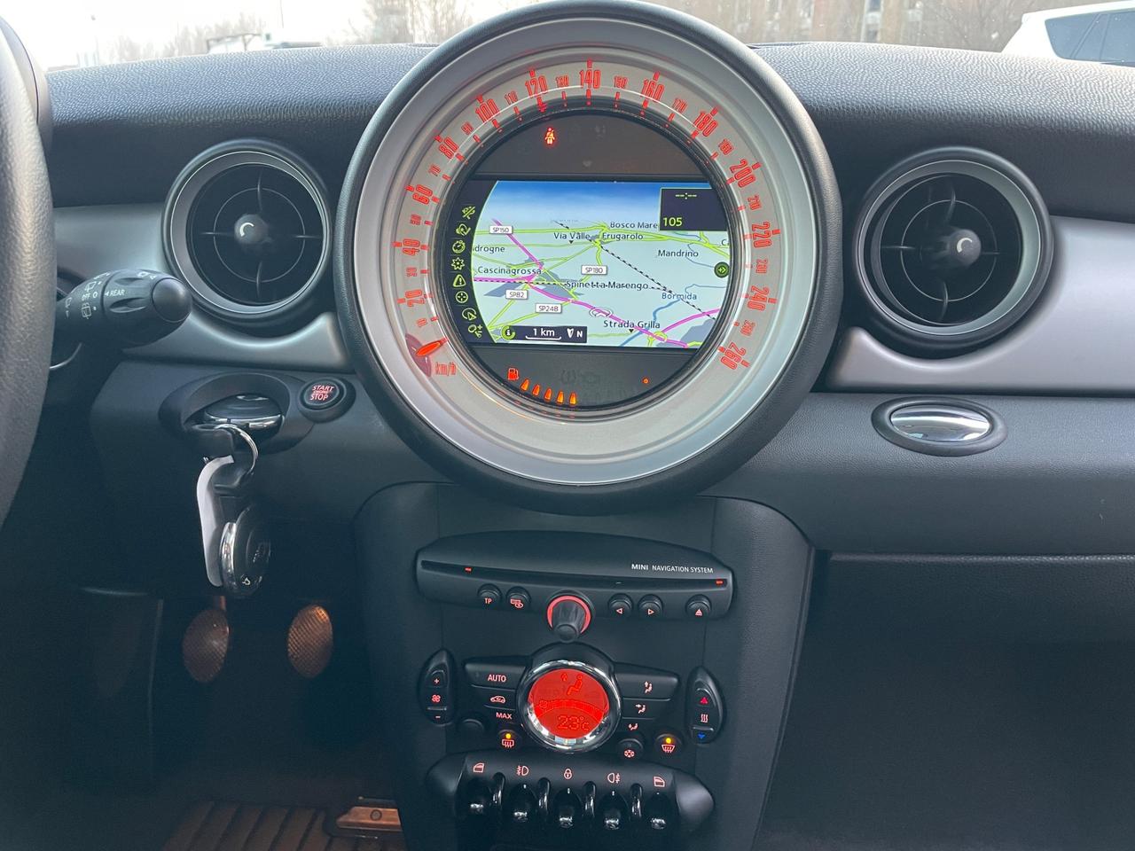 Mini Cooper III R56 Hatchback 1.6 122cv FL