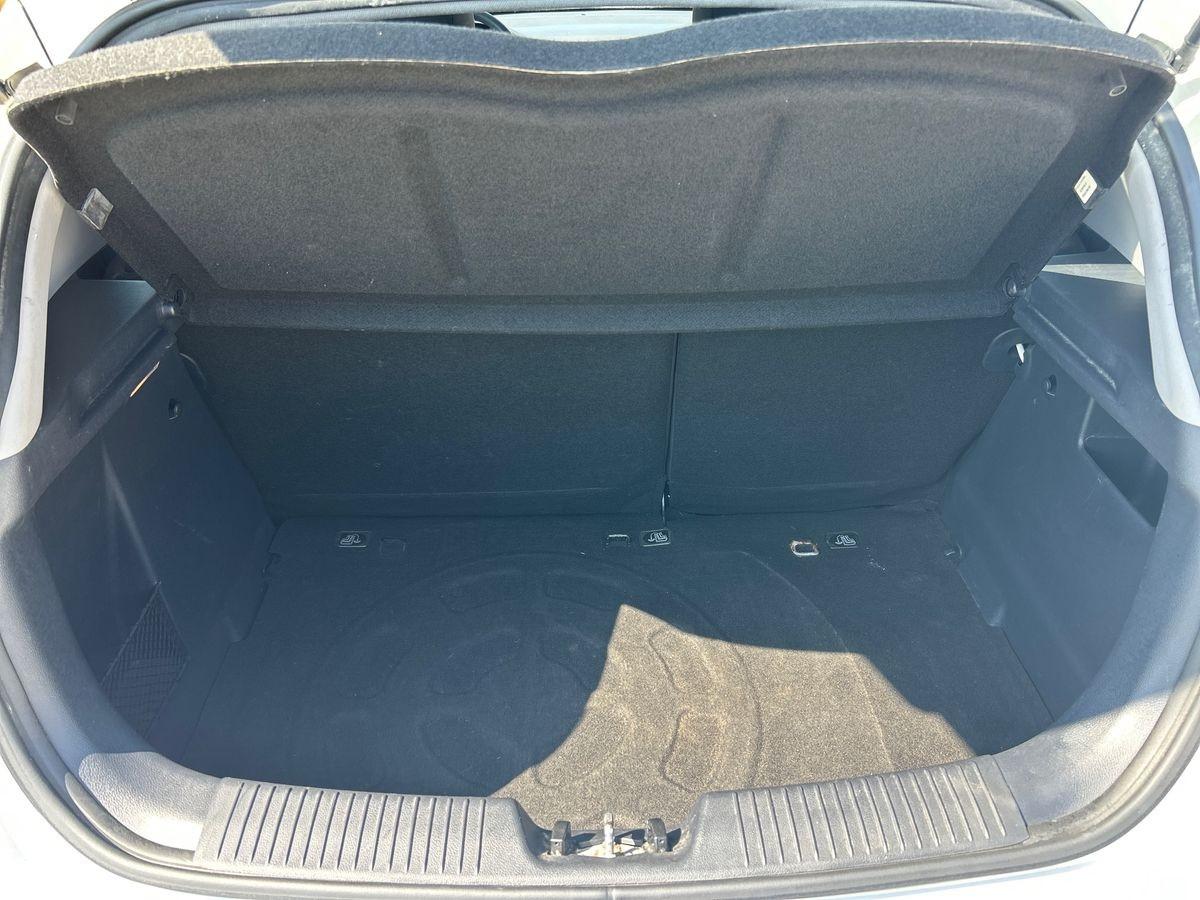 KIA Rio III 2011 - Rio 5p 1.2 EX