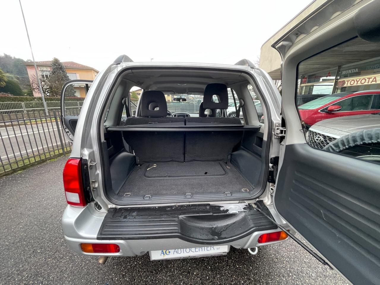 Suzuki Grand Vitara I 2001 5p 2.0 16v FL