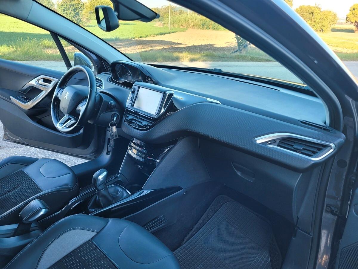 Peugeot 2008 BlueHDi 100 Allure