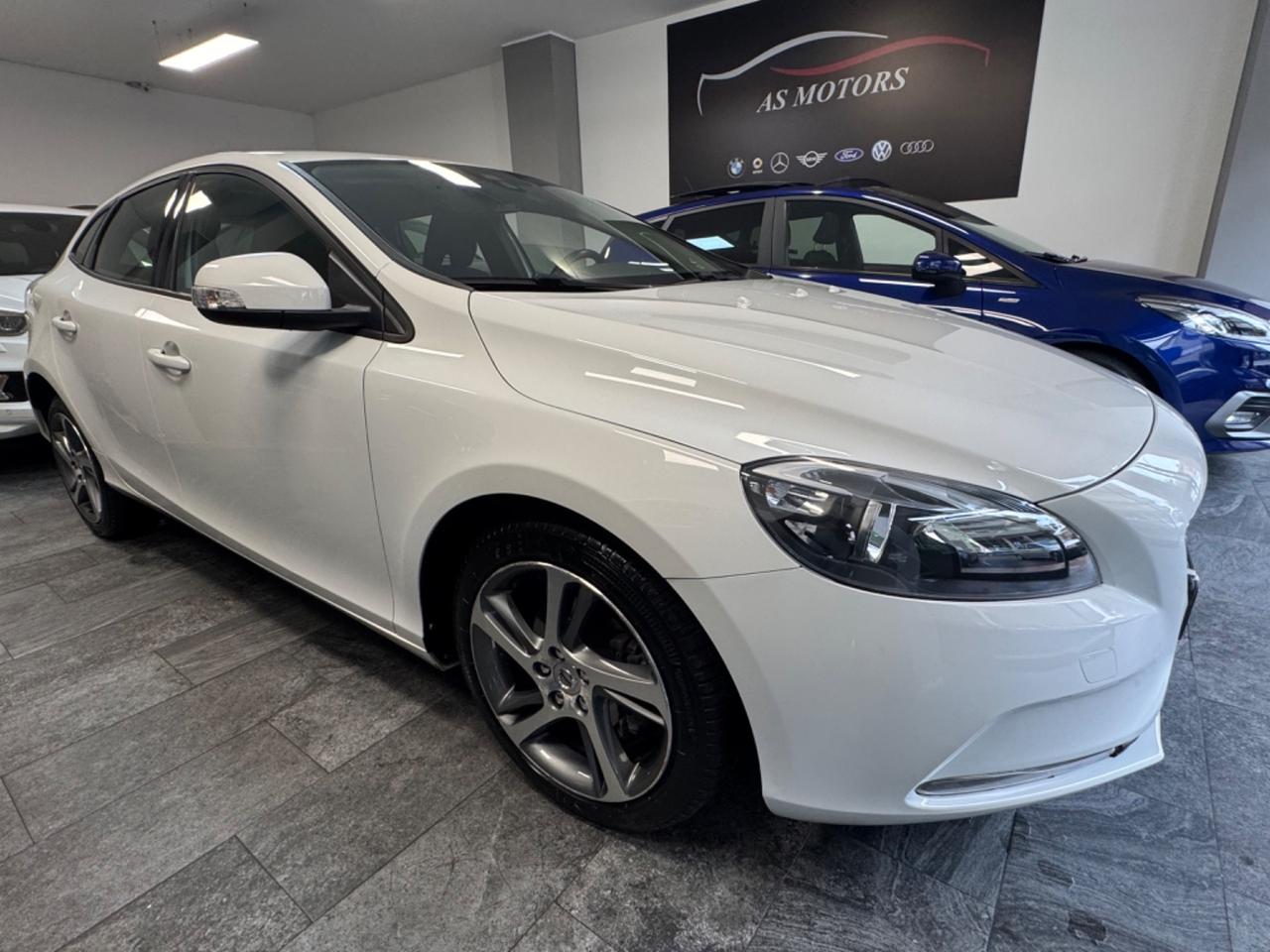 Volvo V40 2.0 120 CV D2 FINANZIABILE