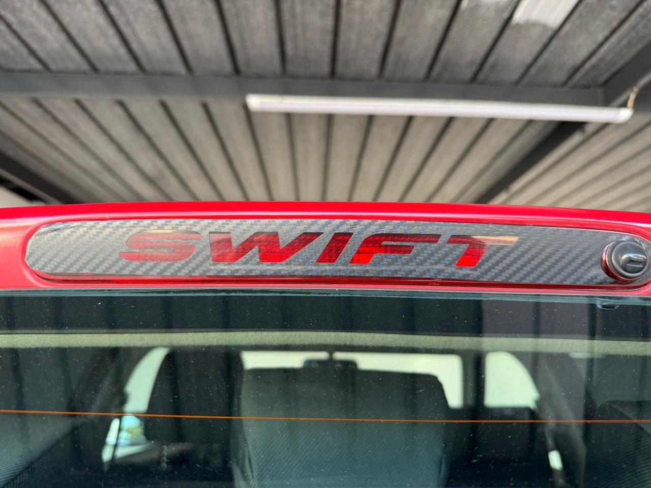 Suzuki Swift Sport Look – Benzina – Perfette Condizioni – Cerchi Neri – Occasione