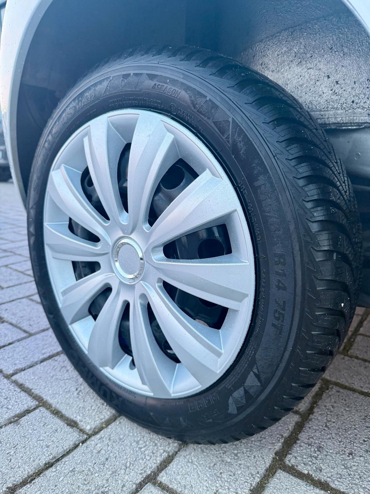 Peugeot 107 1.0 68CV 5p. Allure (Sweet Years)