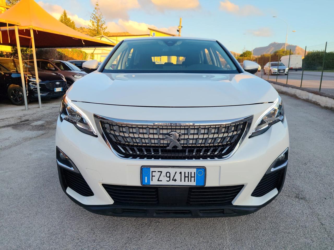 Peugeot 3008 BlueHDi 130 S&S Business