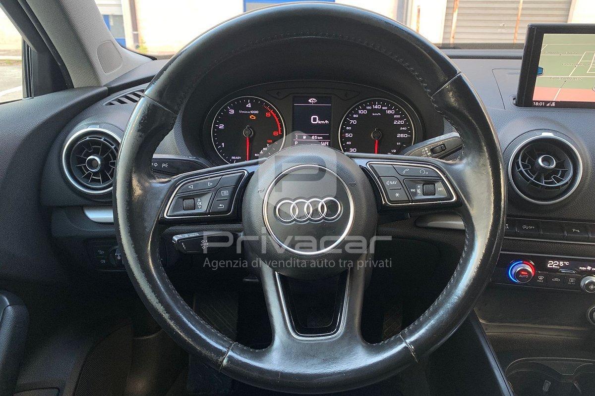 AUDI A3 SPB 1.6 TDI S tronic Business