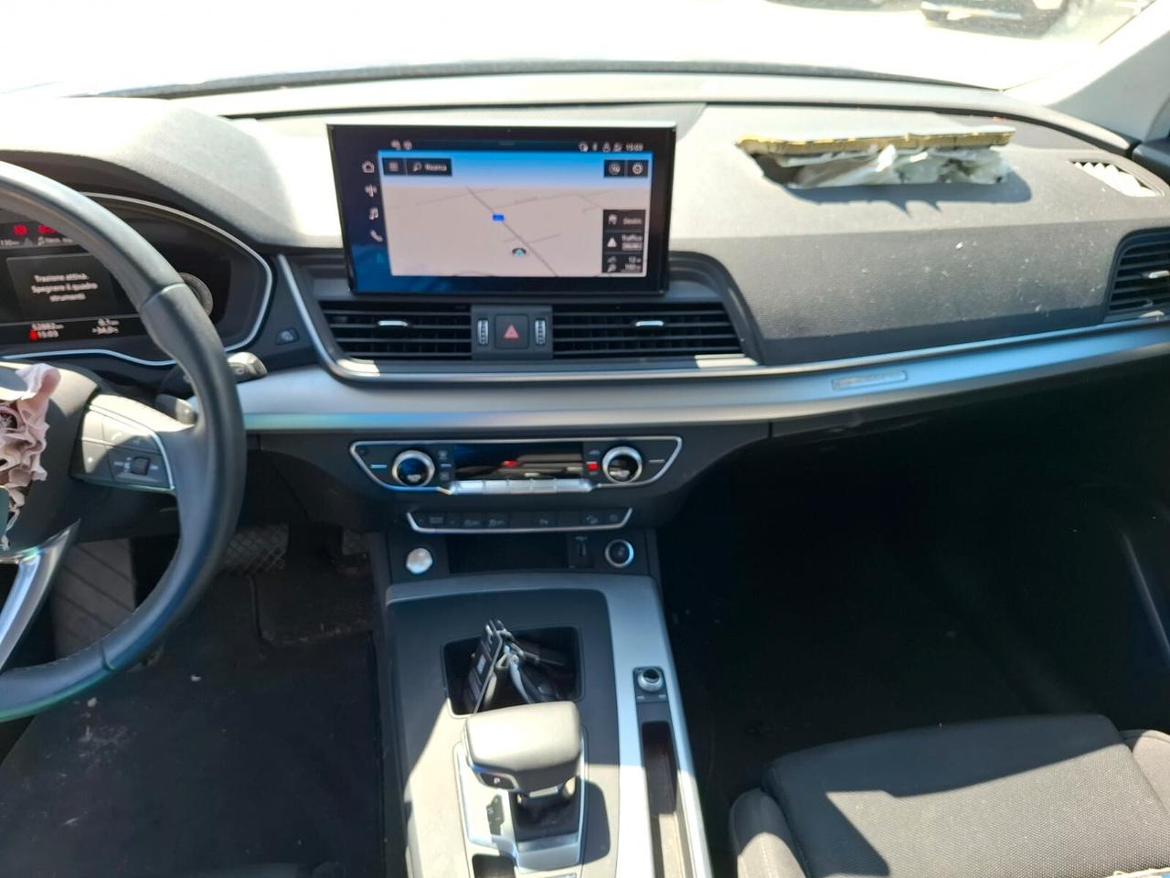 Audi Q5 SPB 40 2.0 TDI quattro S tronic line - SINISTRATO