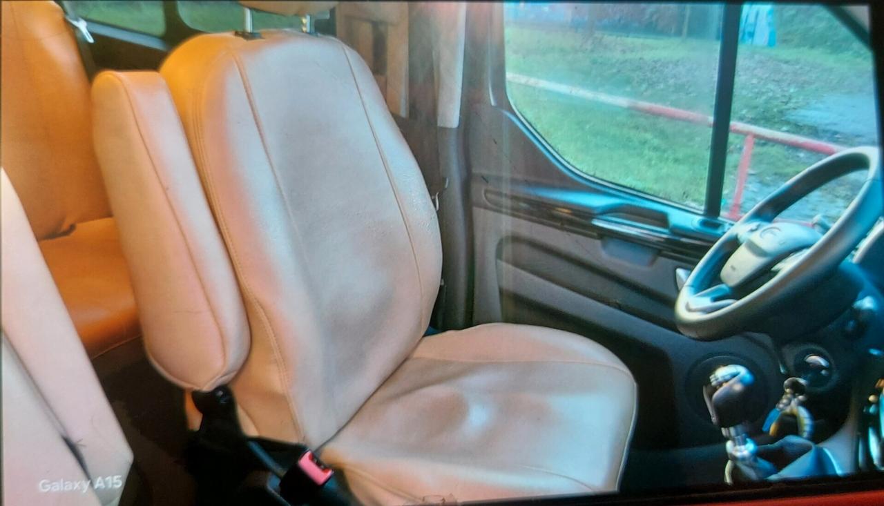 Ford Transit Custom 280 2.0 EcoBlue Hybrid 130 PC Furg. Titanium