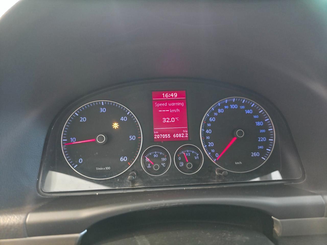 Volkswagen Touran (GANCIO TRAINO)