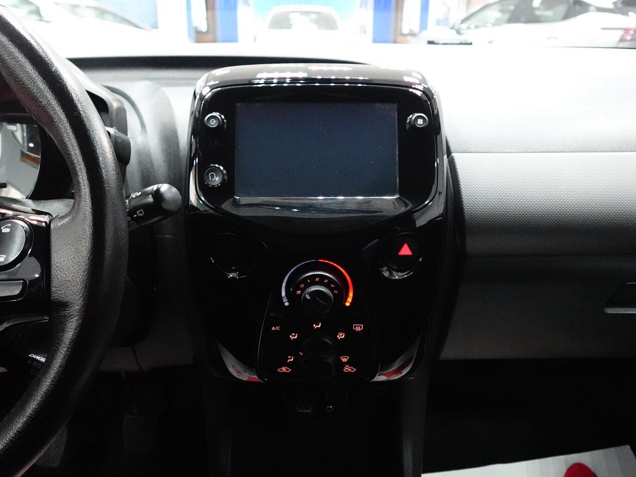 Peugeot 108 1.0 VTI 72 CV ALLURE