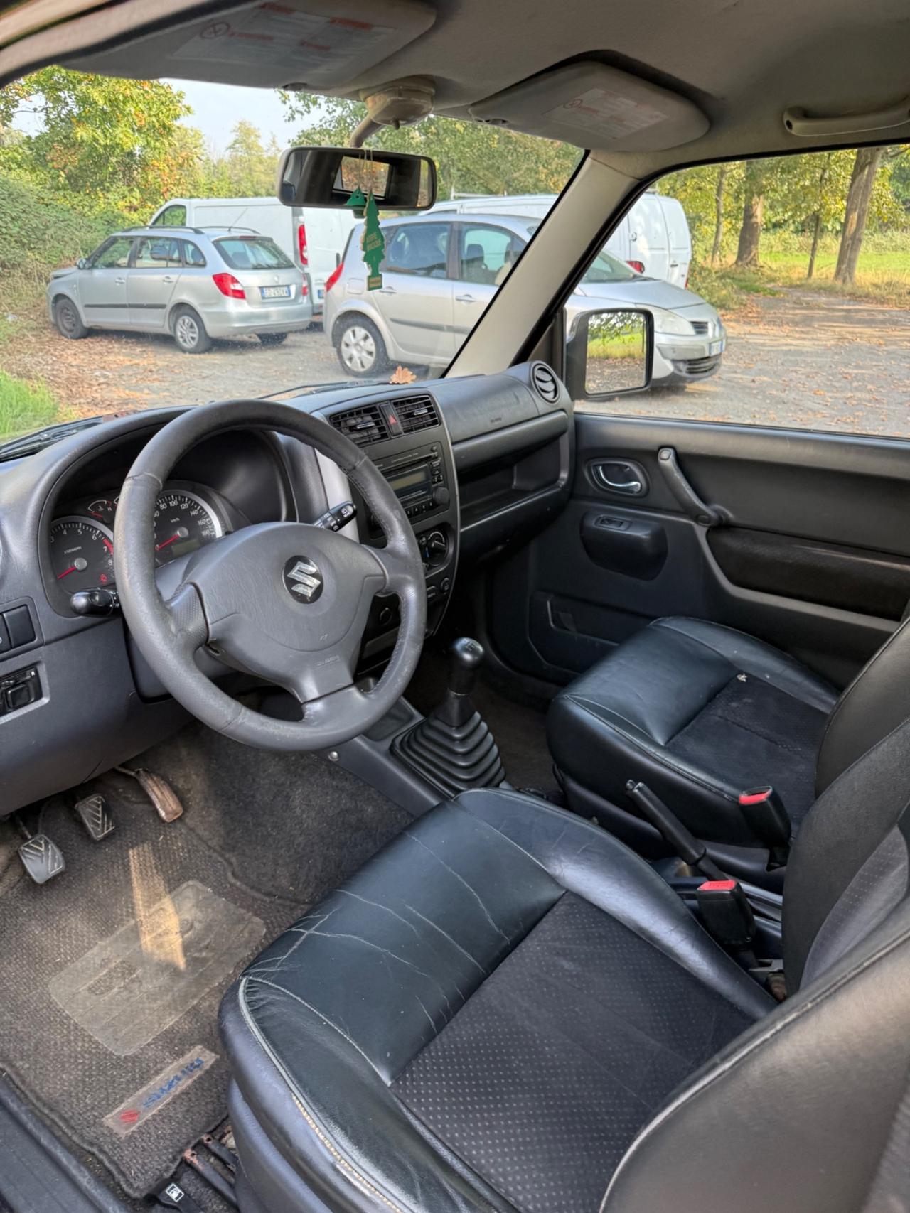 Suzuki Jimny 1.3i 16V cat 4WD JLX