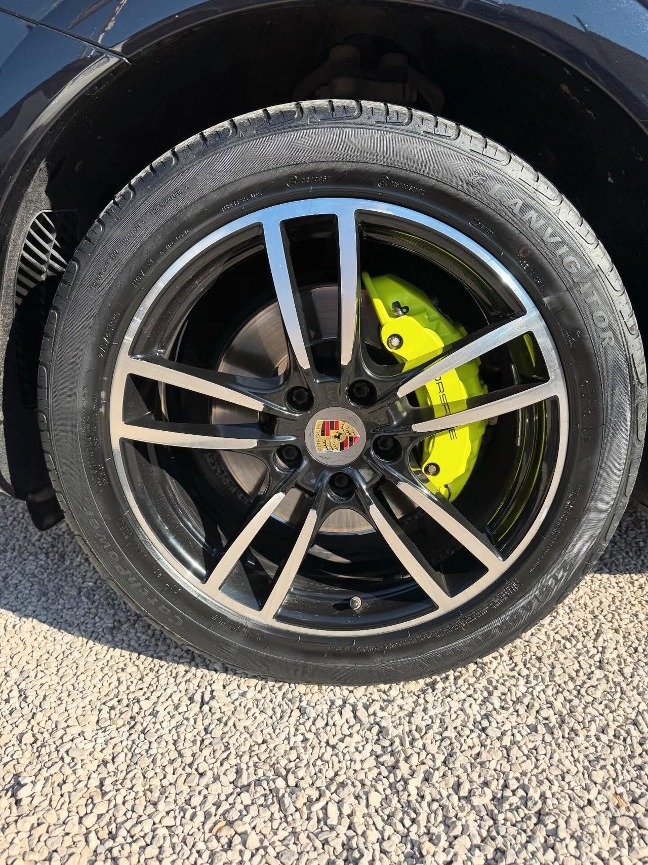 Porsche Cayenne COUPE