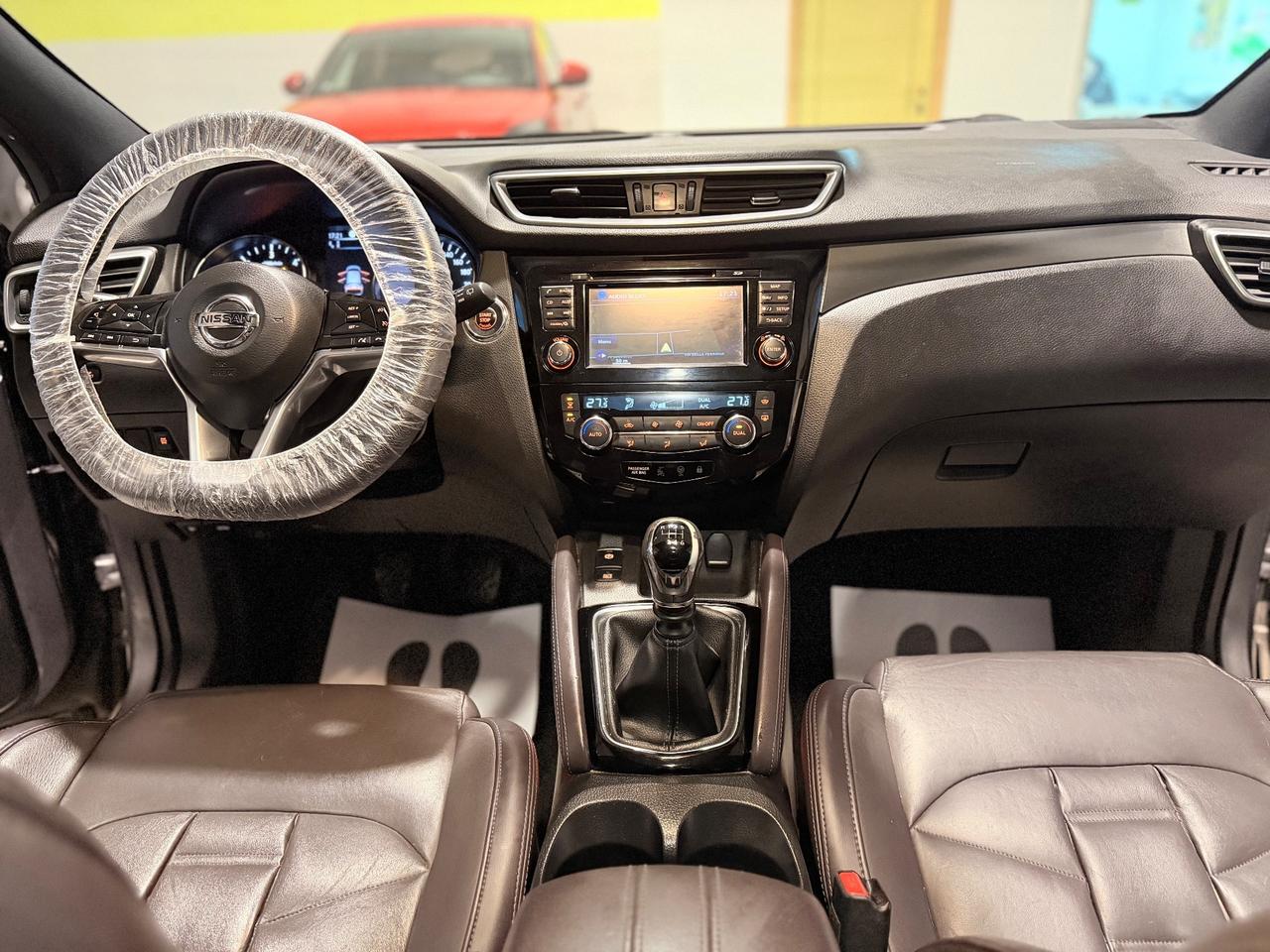 Nissan Qashqai 1.6 dCi 4WD Tekna+Tetto