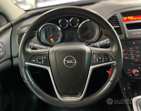 OPEL INSIGNIA 2.0 DIESEL 130CV COSMO del 2012