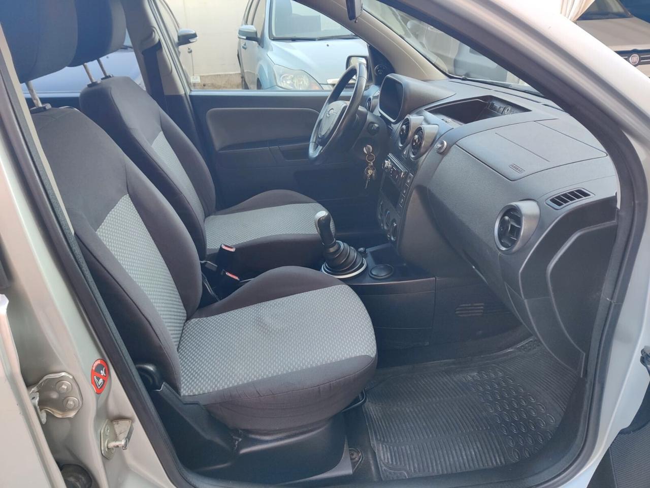 Ford Fusion 1.4 TDCi