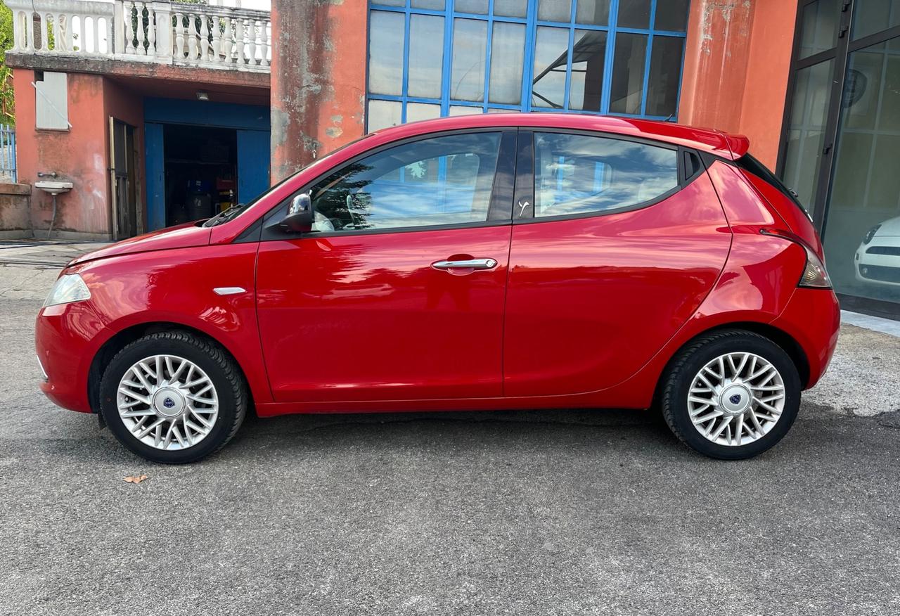 Lancia Ypsilon 1.2 69 CV 5 porte Gold-Km114000-