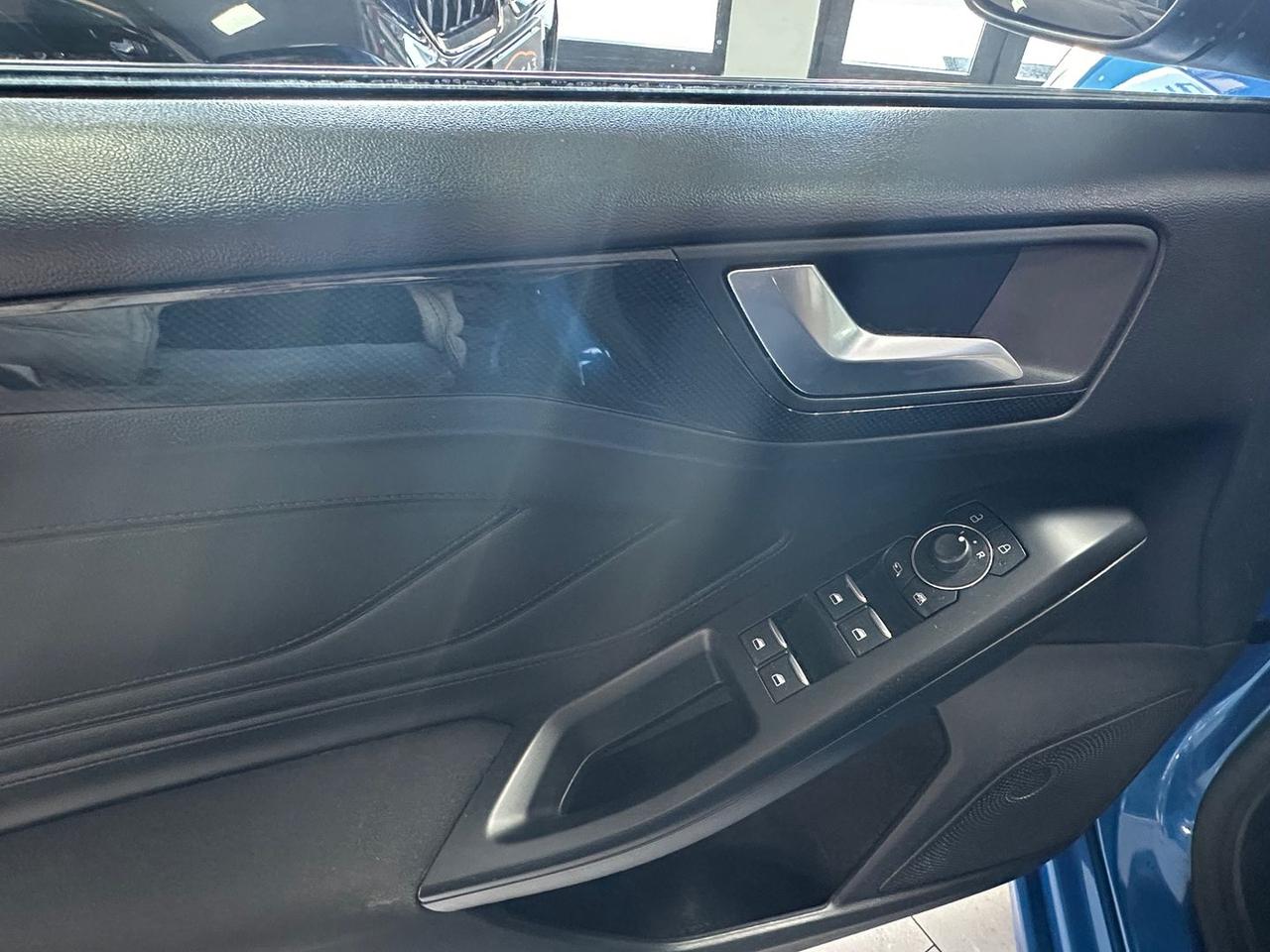 Ford Focus ST Line 1.0 EcoBoost mHEV 155 cv #9288