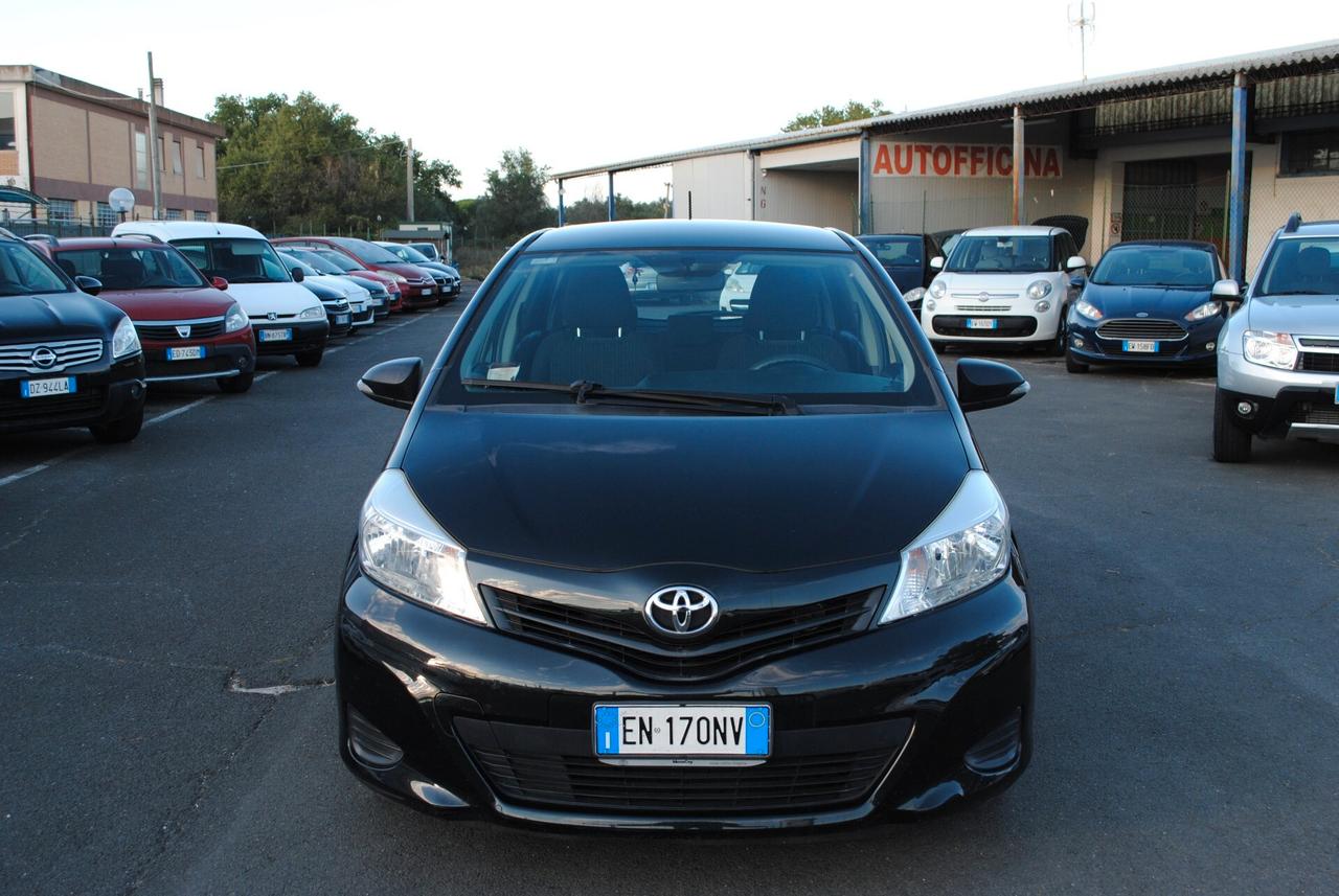 TOYOTA YARIS 1.0 69 CV OK NEOPATENTATI