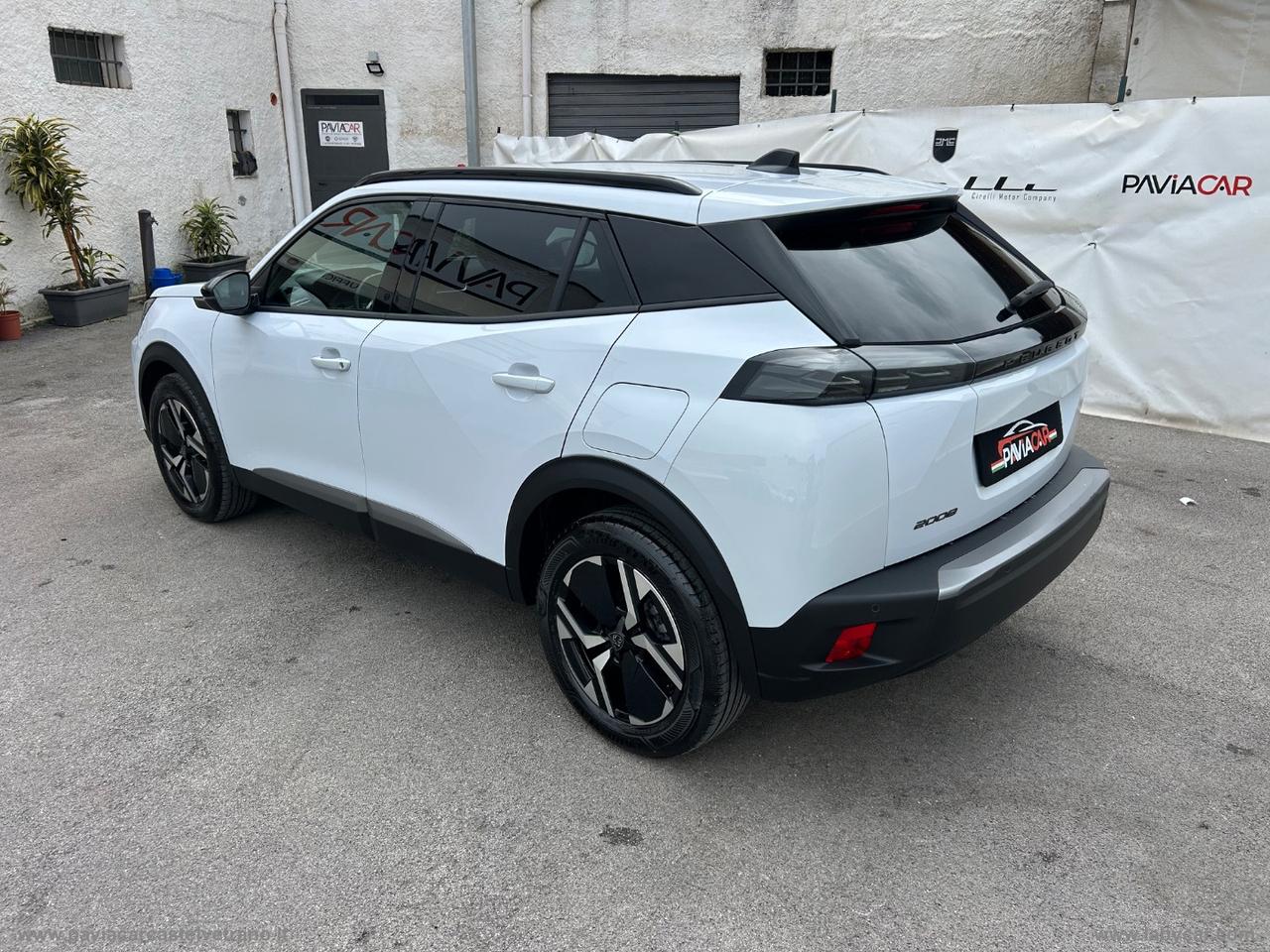 PEUGEOT 2008 PureTech 100 S&S Allure