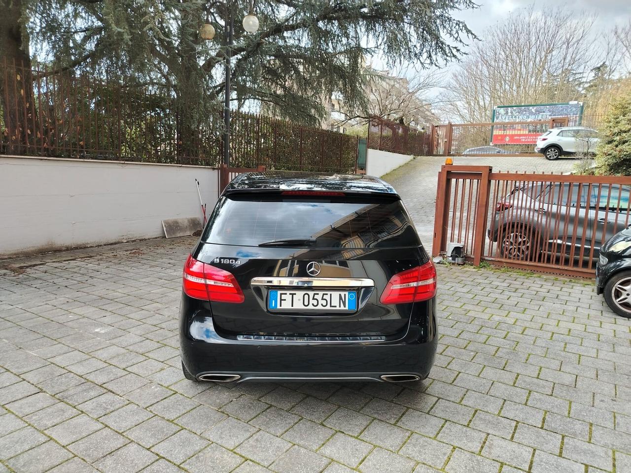 Mercedes-benz B 180 d Sport