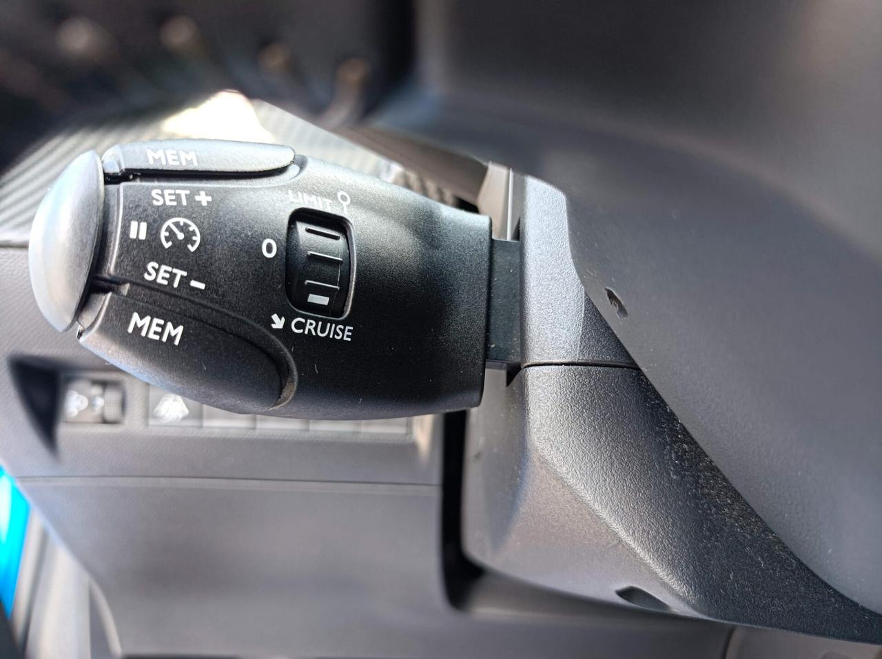 Peugeot 208 PureTech 75 Stop&Start 5 porte Allure