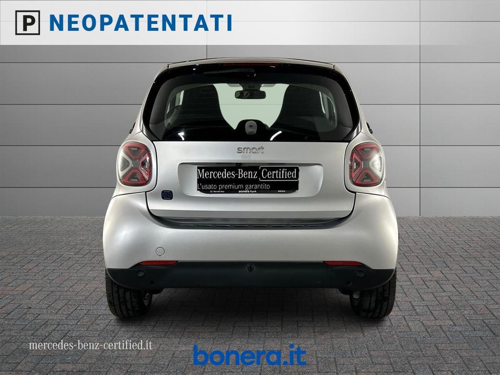 Smart fortwo 22kW EQ mattrunner