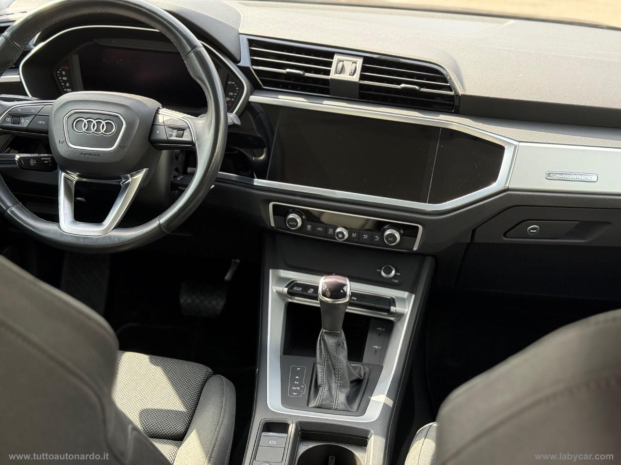 AUDI Q3 SPB 35 TDI quattro S tr. Ident. Black