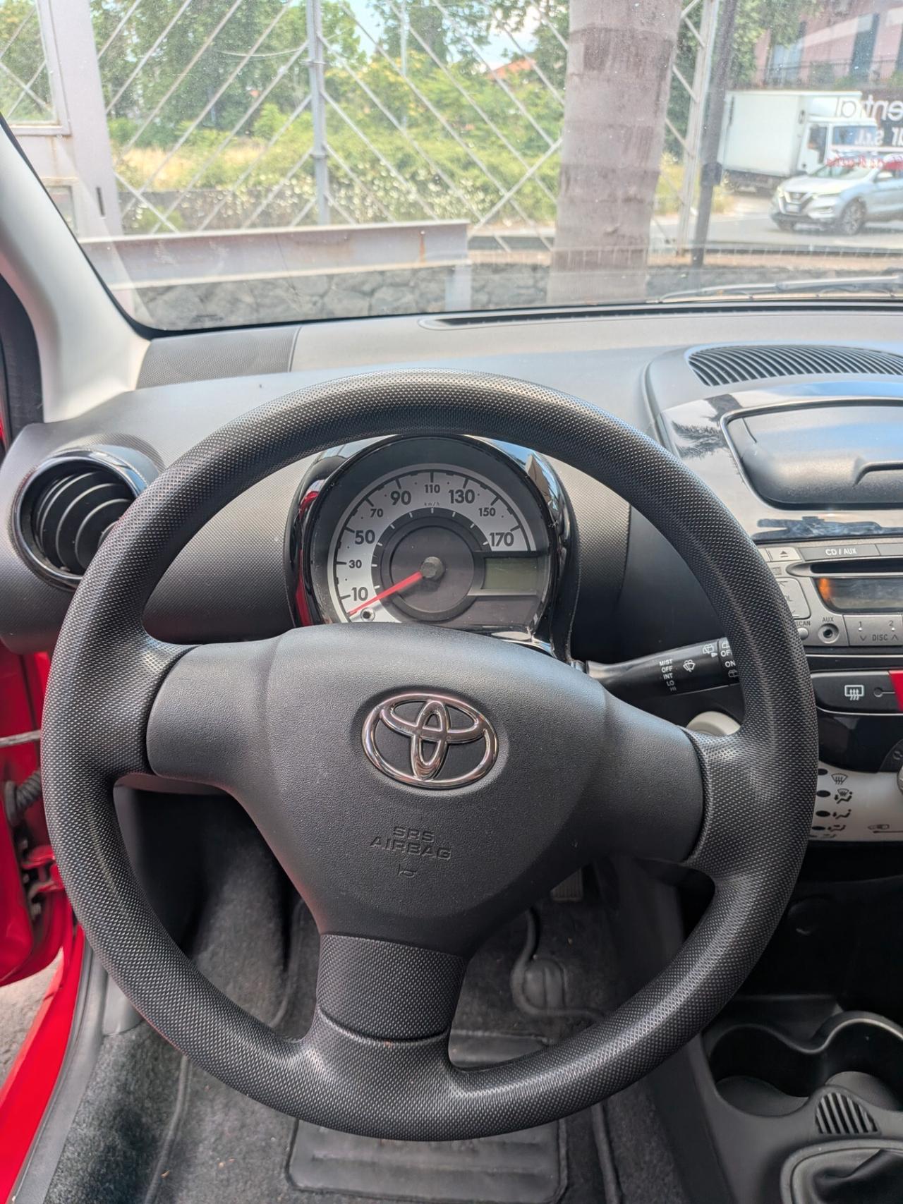 Toyota Aygo 1.0 12V VVT-i 5 porte Active Connect