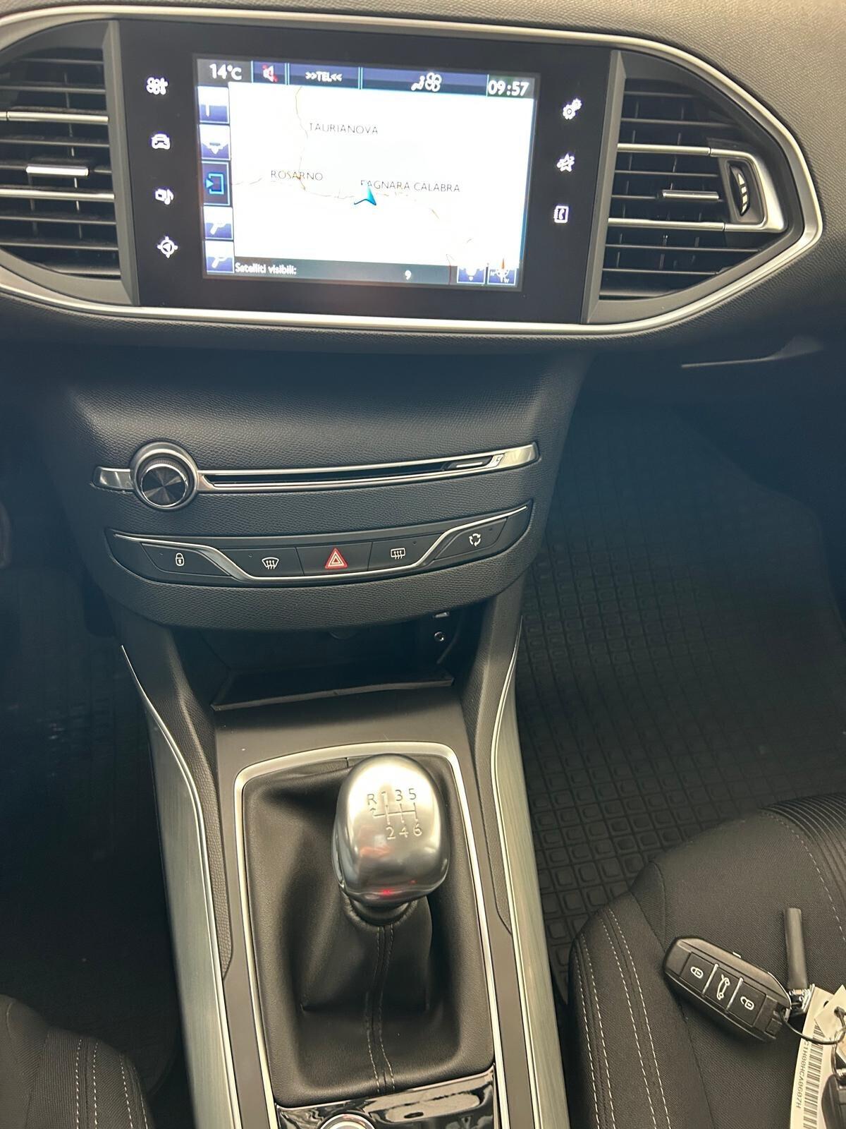 Peugeot 308 1.6 e-HDi 115 CV Stop&Start Allure