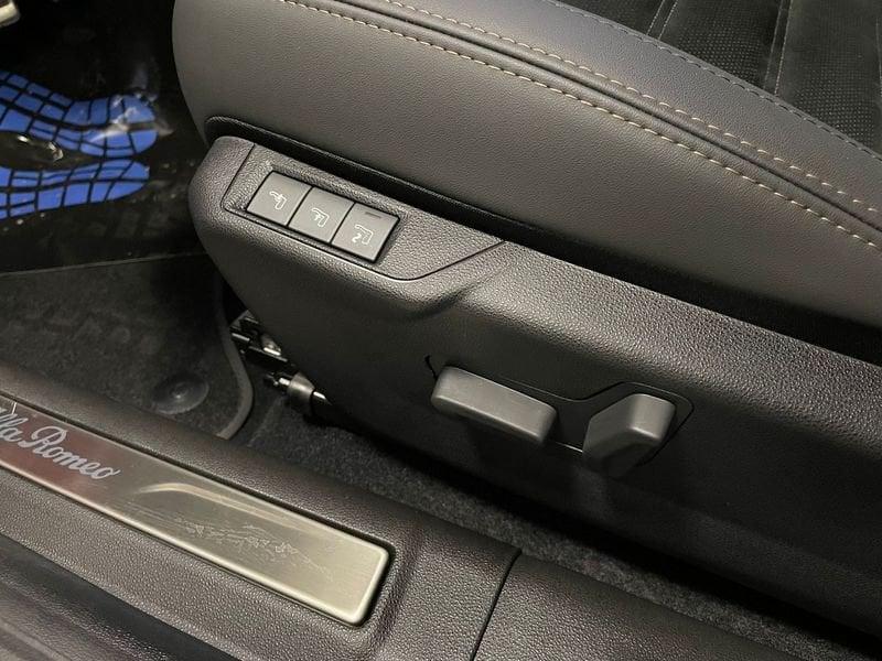 Alfa Romeo Junior Junior 1.2 145 CV Hybrid eDCT6 Intensa