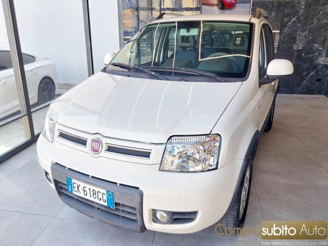 FIAT Panda 1.3 MJT 16V 4x4 Climbing